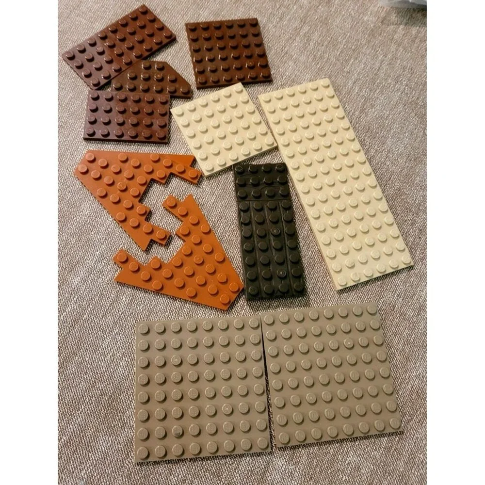 Lego and Lego Compatible Parts and Building Pieces Toys Multi-Colored Lot JH724